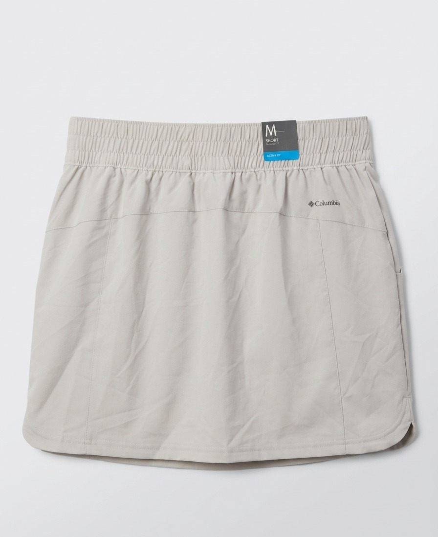 FALDA SHORT GRIS CLARO 2